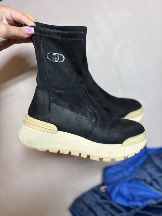 Боти на Liu Jo.