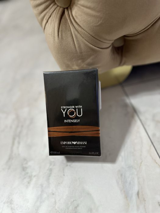 Parfum Armani Stronger With You Intenseli