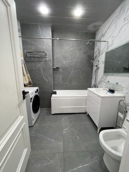 Сдаётся в аренду 3х комнатная квартира новостройке Шота Руставели