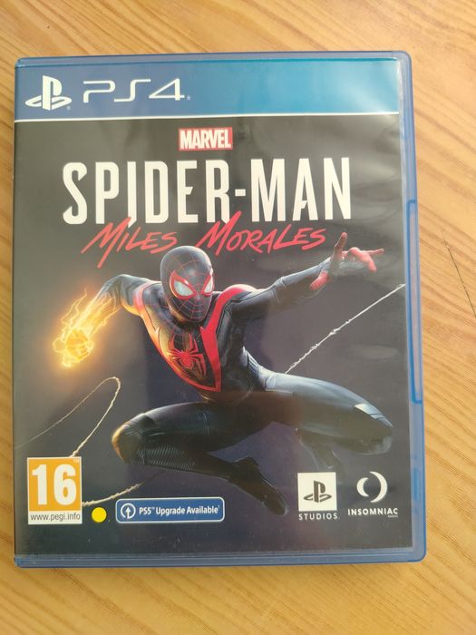 Vand 3 jocuri ps 4+o maneta