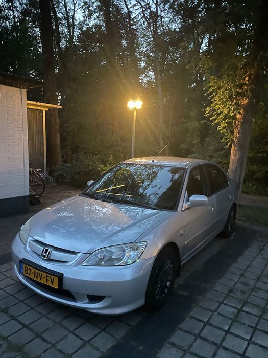 Honda Civic Vehicul rar | hybrid - consum mic | aspect impecabil