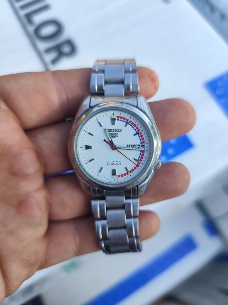 Ceas de mana automatic SEIKO rezistent la apa