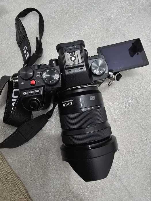 Panasonic S5 mirorless full frame