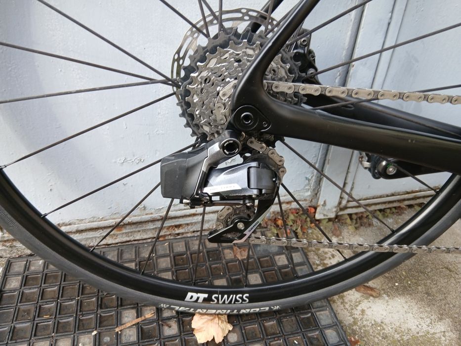 Cursiera Carbon 2 x 12 viteze Sram Force AXS an 2025