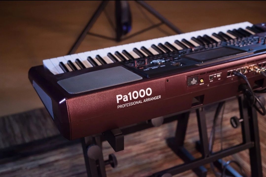 Korg pa 1000      Yamaha