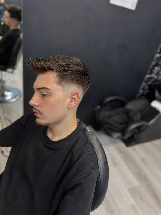 Hairstylist / Frizerul Tau Personal. Nr in descriere!