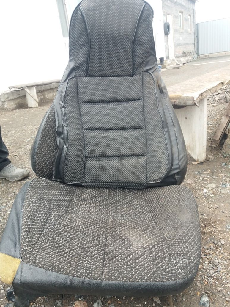 Продам запчасти на жигули 2106