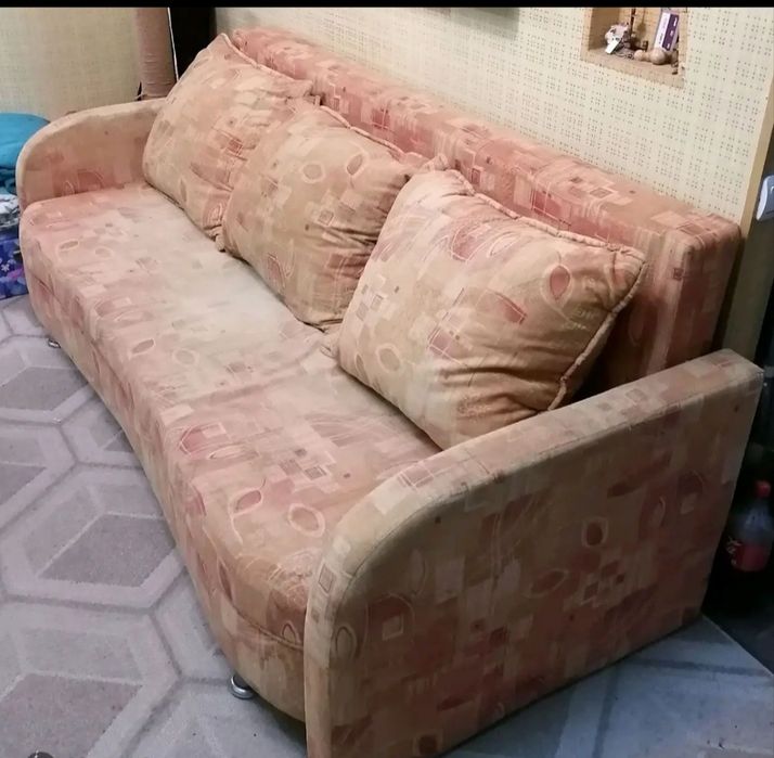 Продаётся диван раскладной