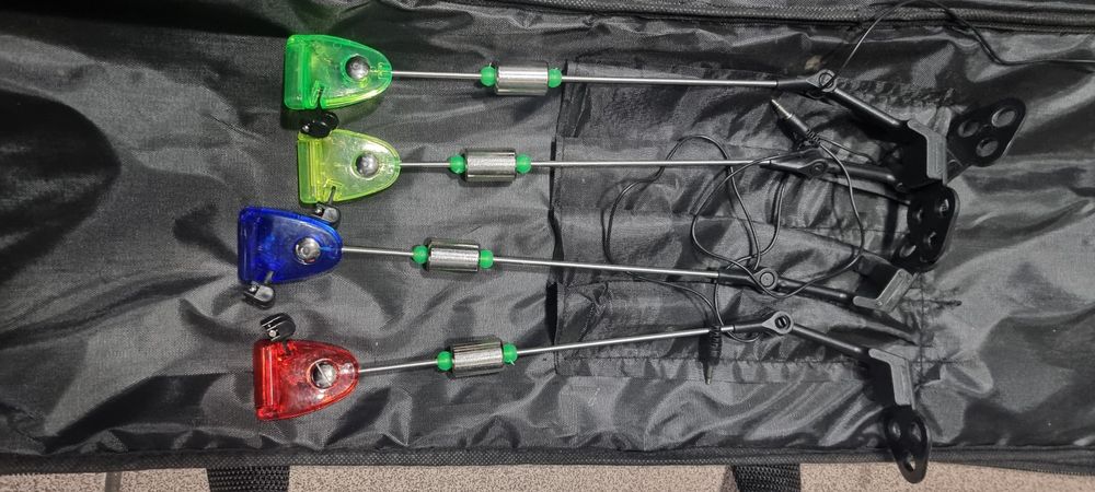 Hope Amanet P6 Set Pescuit Lansete+ rodpod +senzori