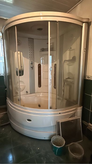 Душевая кабина многофункициональный  1.40 качественный