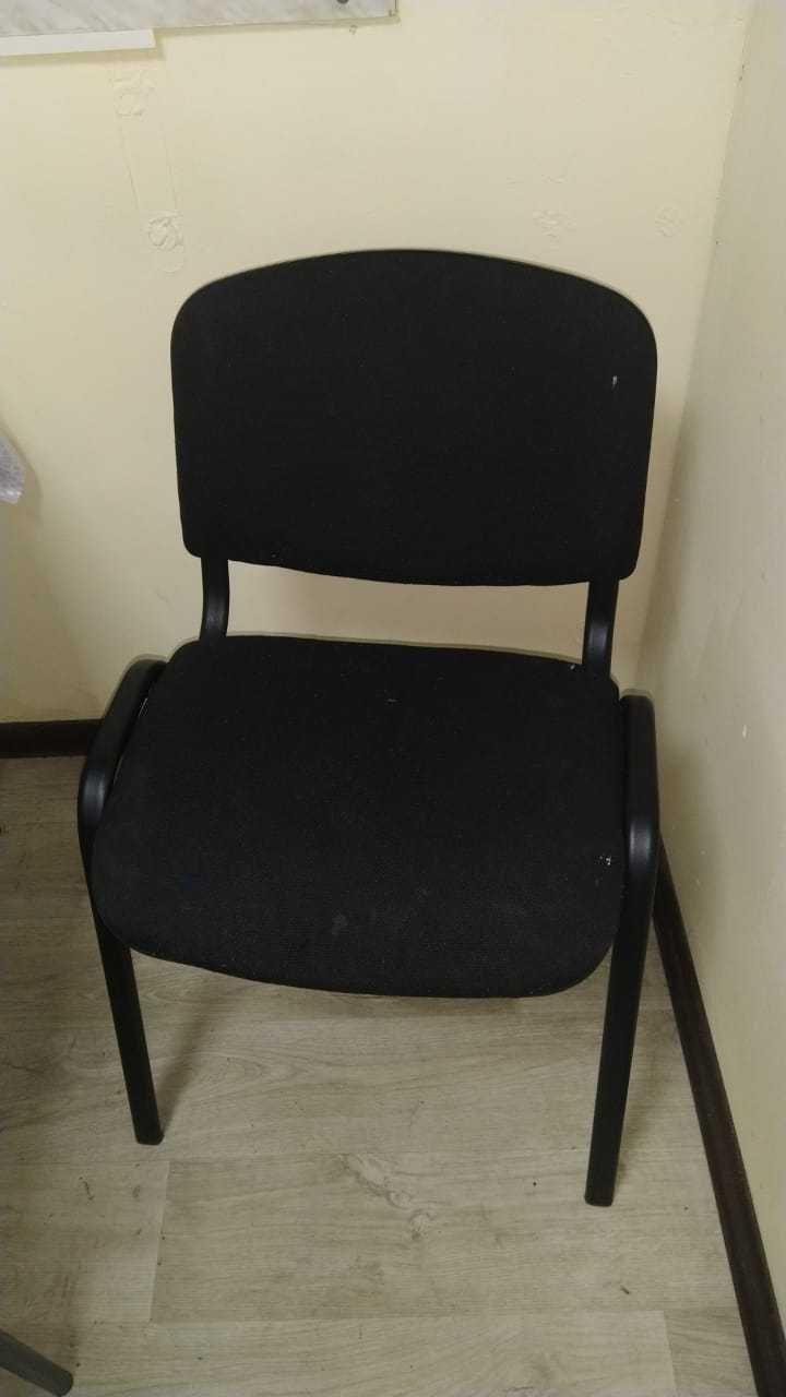Продам один стул за 5000