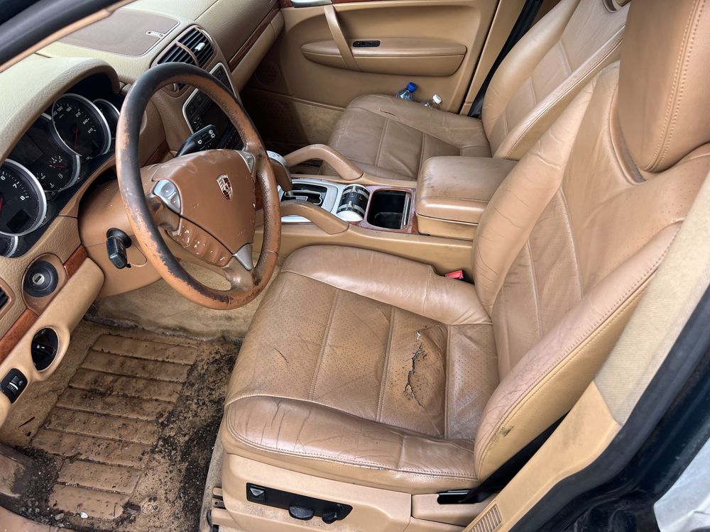 Porsche Cayenne 4.5 S , Порше кайен На Части !!!