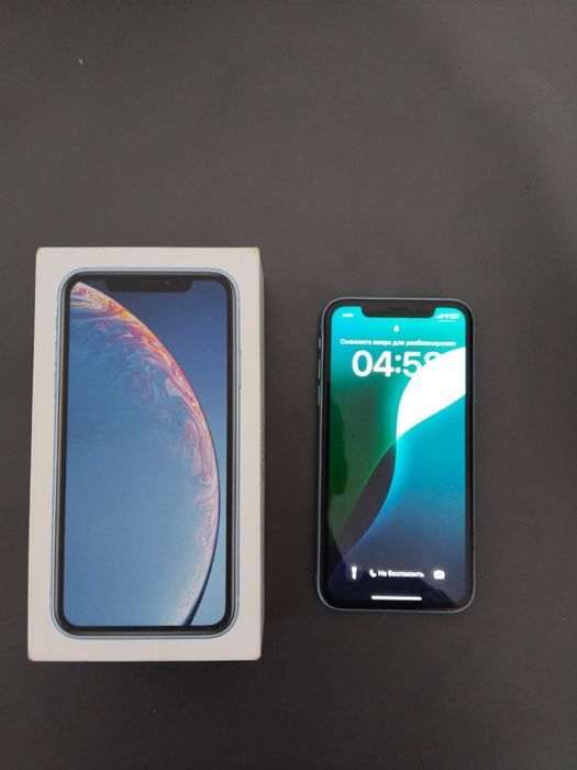 Айфон ХР синий цвет