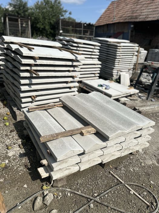 Capace de gard /Coame gard/piatra decorativa