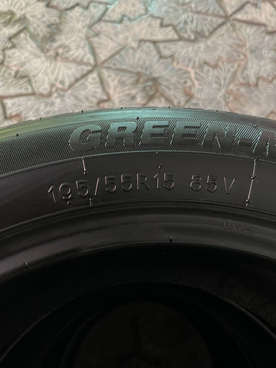 Продаются шины для Gentra