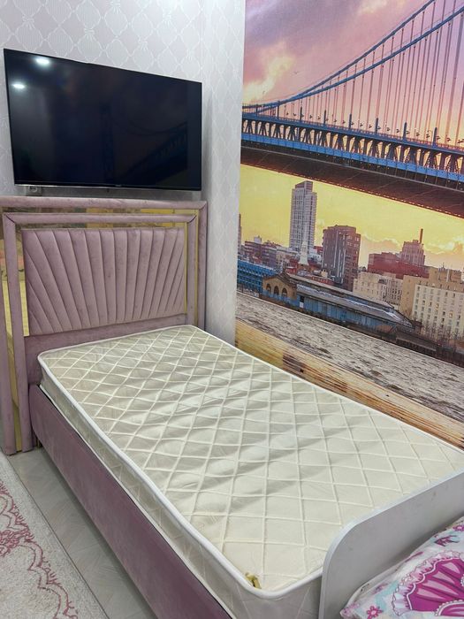Продам 1,5 сп кровать