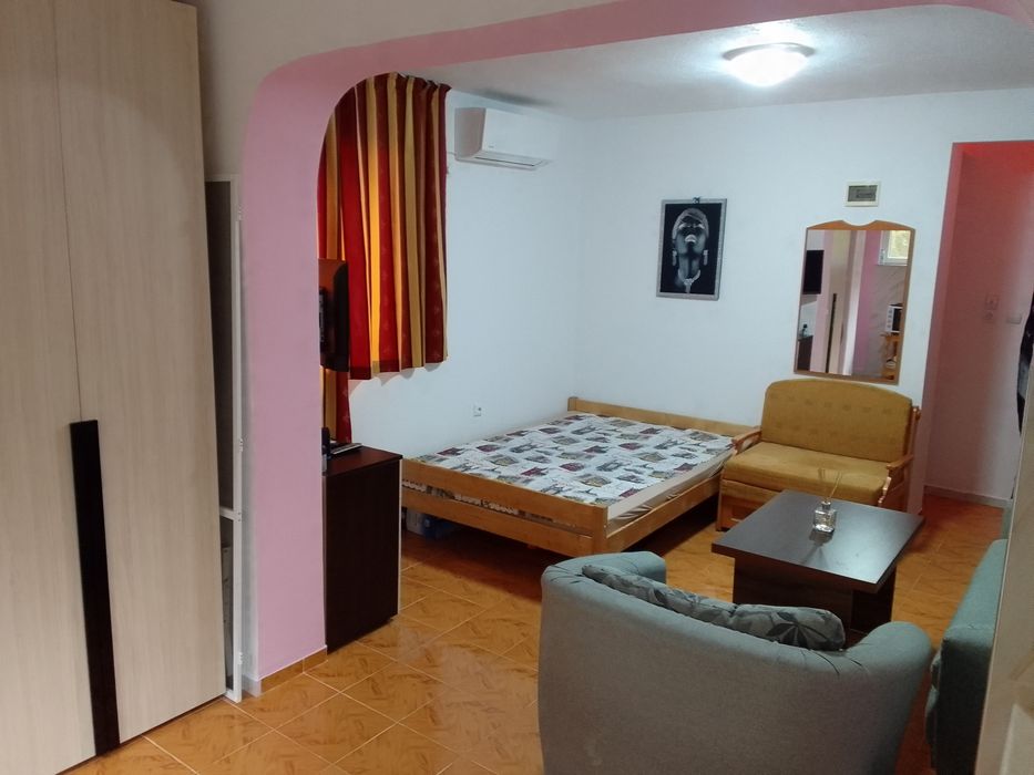 Продава се Ателие в Свети Влас - 35 кв.м за 1515 €/кв.м - Снимка #11