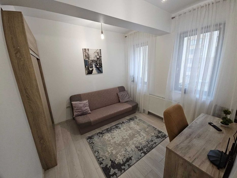 Campus , 3 camere decomandat, termen lung, loc parcare acoperit