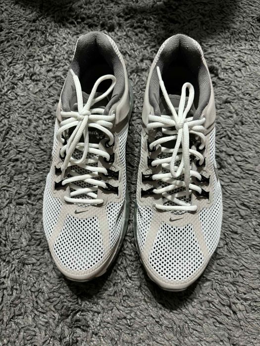 Adidasi Nike airmax 2013 marime 45.5