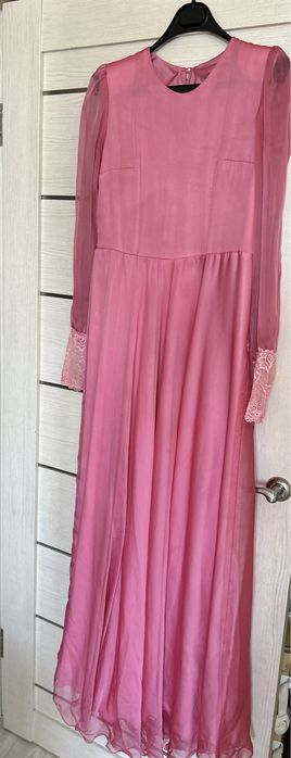 Платье длинное на узату