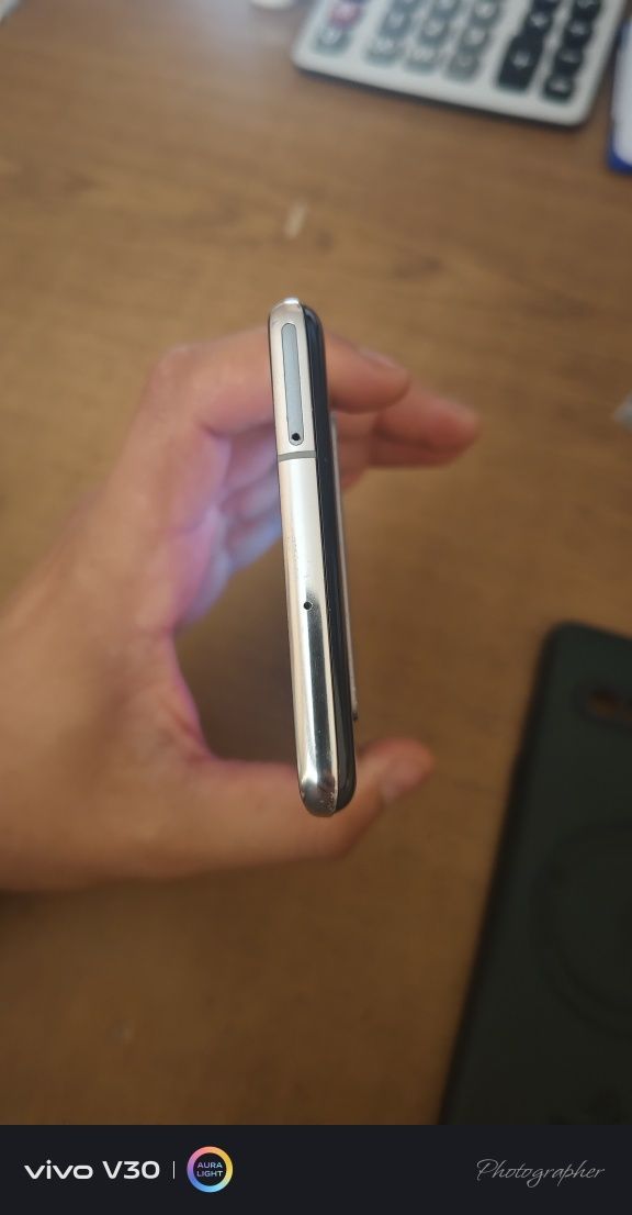 Samsung S10 5G.  512GB korea