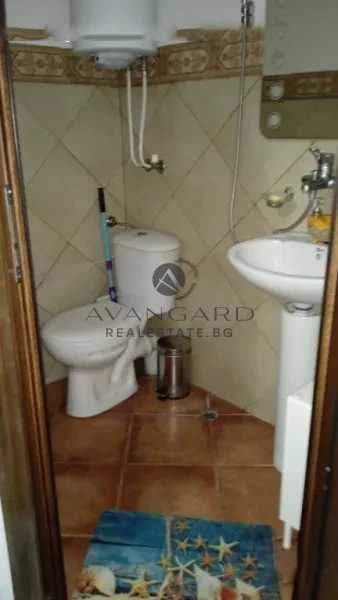 Продава се Едностаен апартамент в Пловдив, Кършияка - 38 кв.м за 1530 €/кв.м - Снимка #2