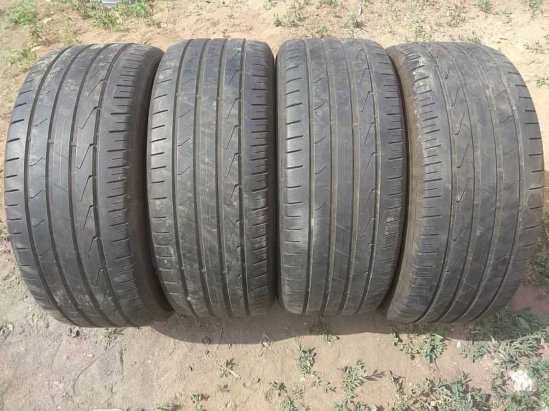 Шины 235/55 R17 - "Hankook Ventus Prime 3" (Венгрия), летние.