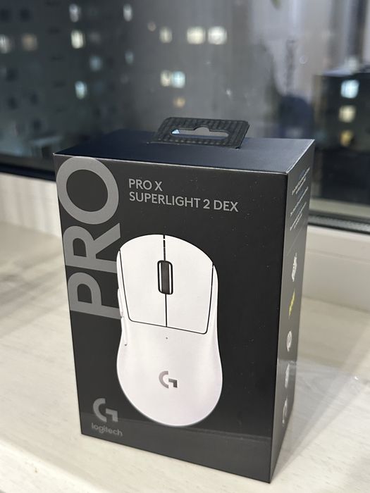 Logitech Superlight 2 Dex White