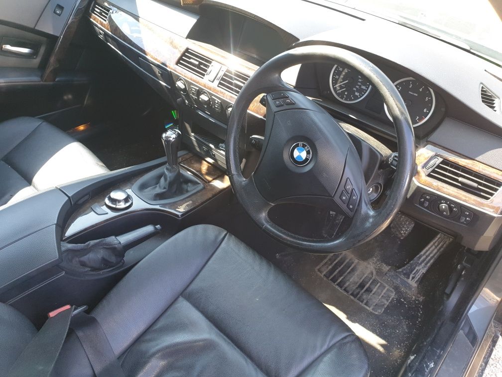 Dezmembrez bmw e60 2.2 benzină volan stânga an 2005