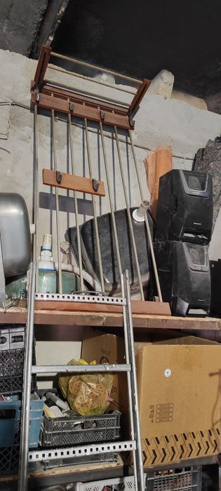 Вешалка настенная