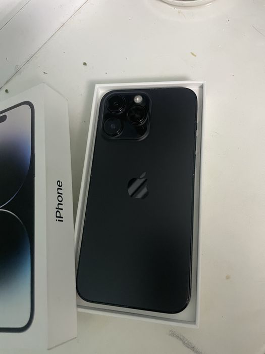 Продам айфон 14 про макс