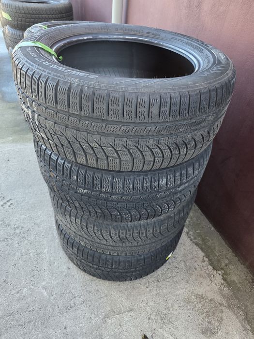 Anvelope de iarna  235 55 17 nokian