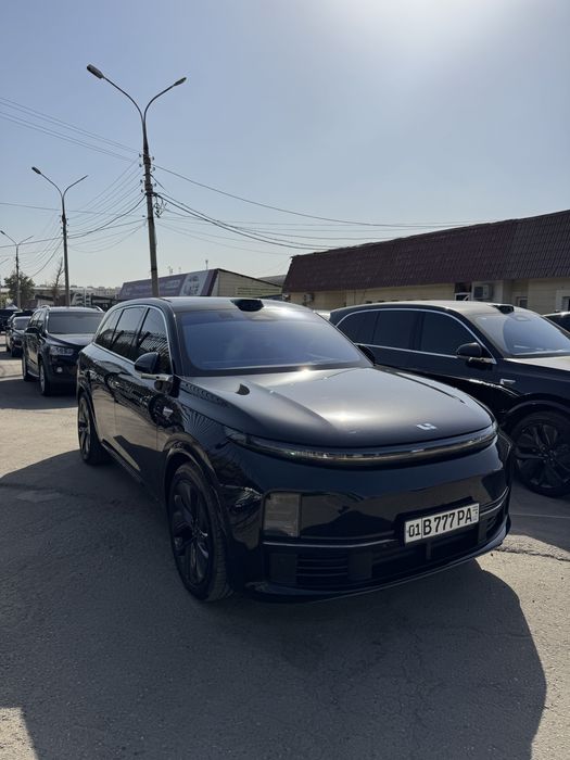 Li7 ultra sotiladi kiraskasi toza holati idyal murojat uchun tel qilin