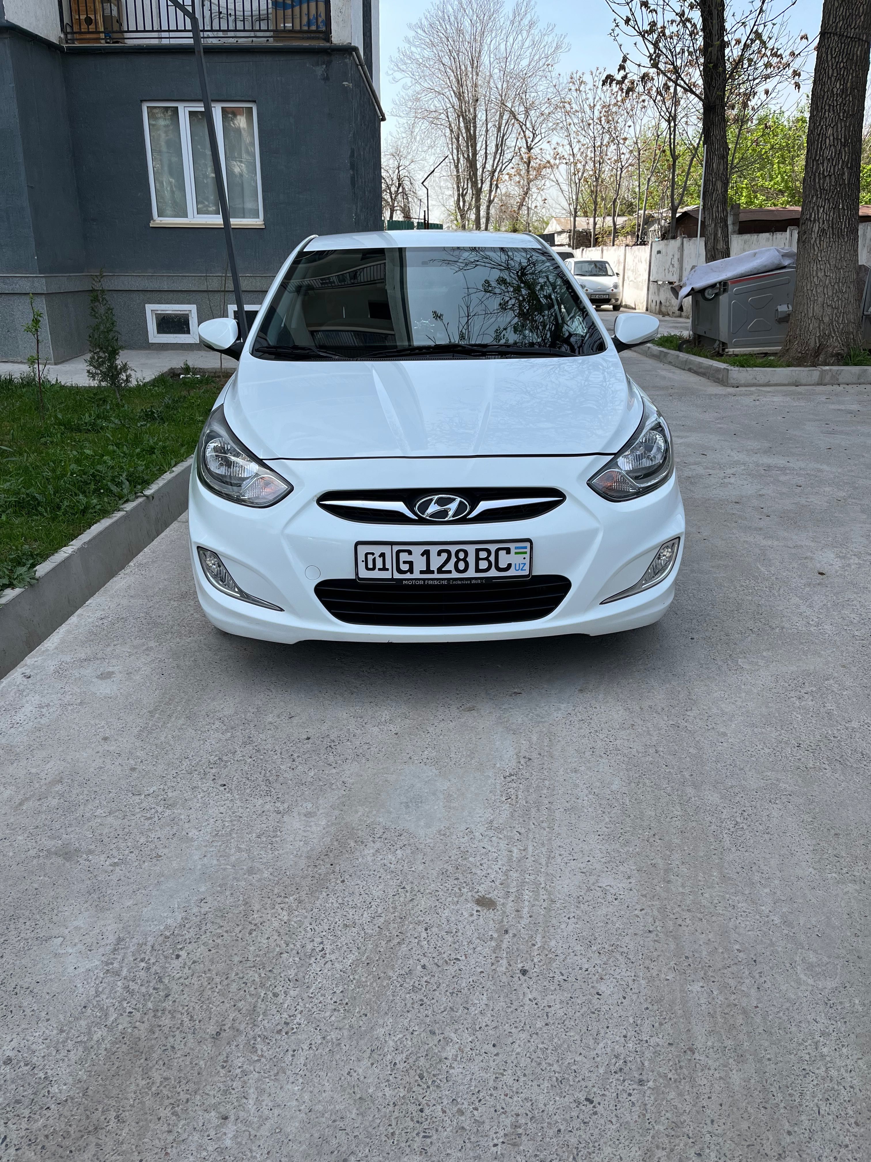 Hyundai accent(srochno)