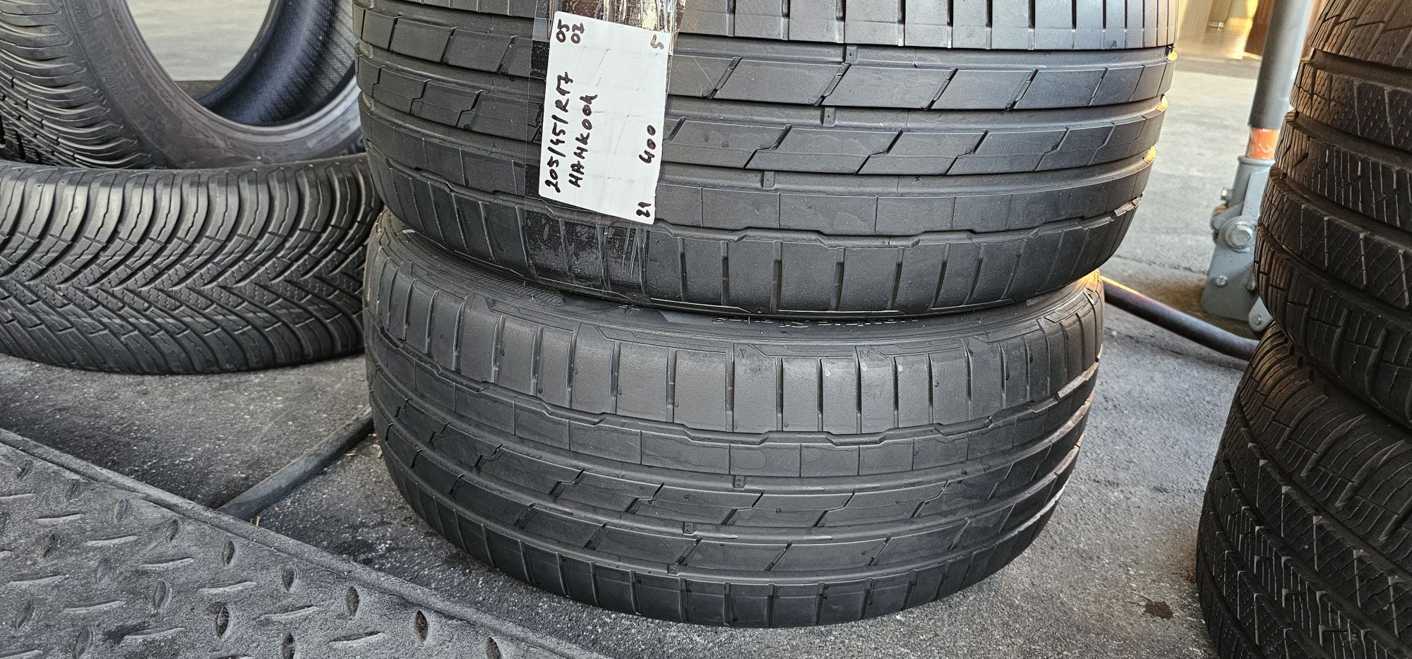 205 45 R 17 Hankook vară