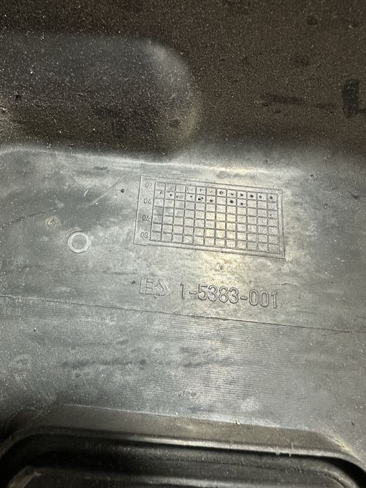 Carcasa filtru aer BMW x5 E70 3.0 diesel M57 | 7793203
