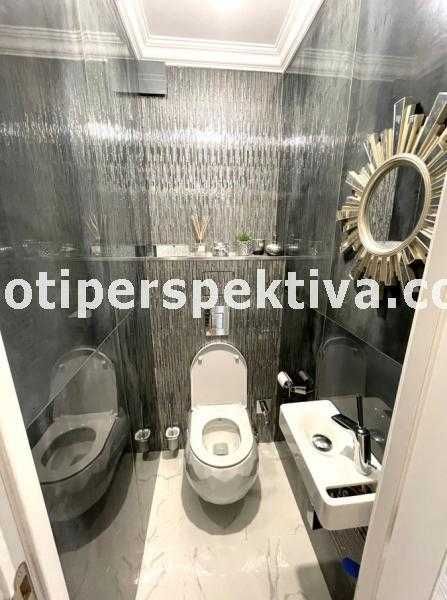 Продава се Тристаен апартамент в Пловдив, Кючук Париж - 90 кв.м за 1789 €/кв.м - Снимка #5