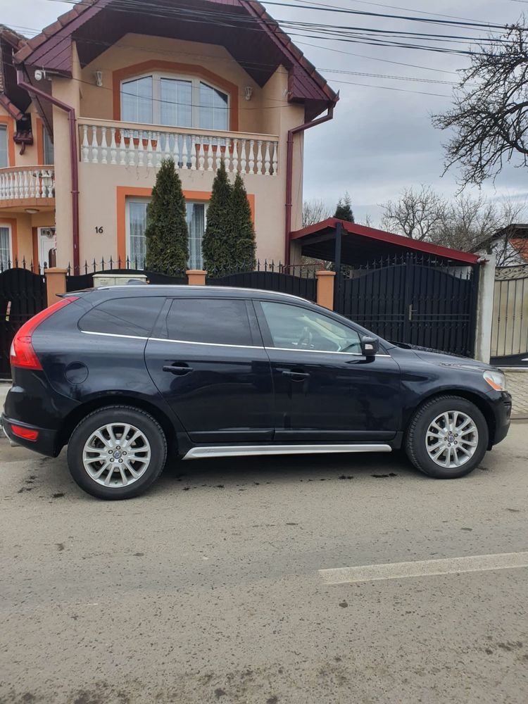 Volvo XC60 4x4 motorizare 2.4 diesel 210 cp an 2010