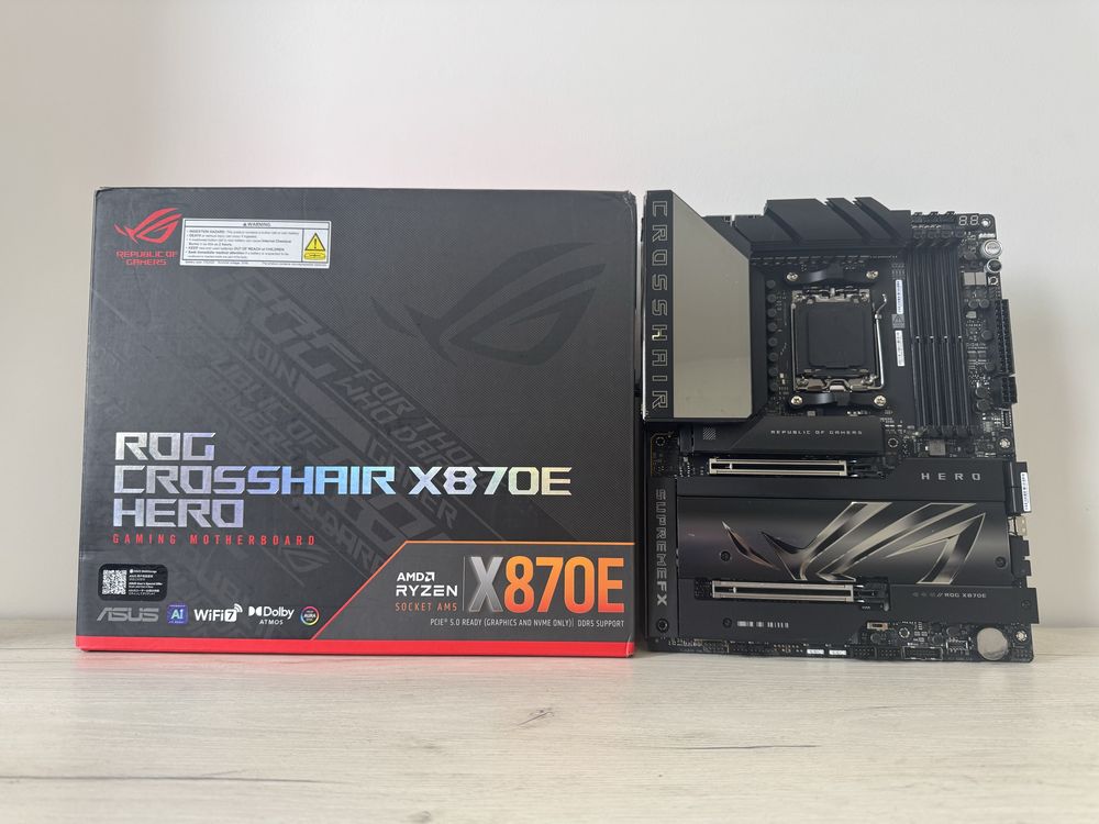Asus ROG Crosshair X870E Hero WIFi7