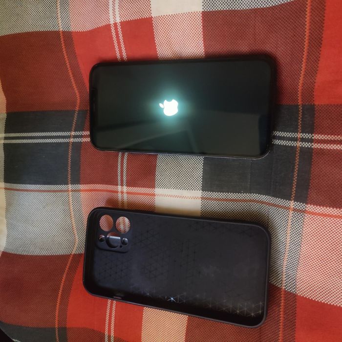 Vând iPhone 12 pro max