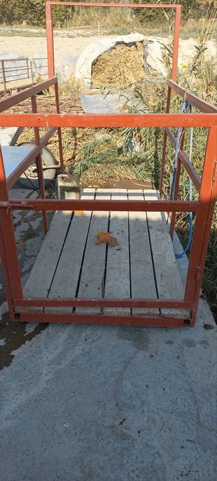 Chorvalar uchun 2 tonnalik tarozi sotiladi. Kelishilgan narxda