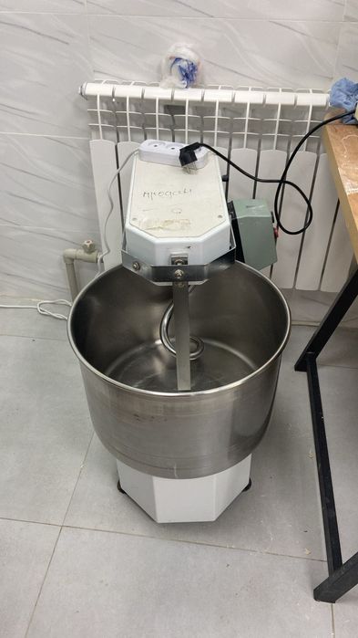 Тестомес для производства