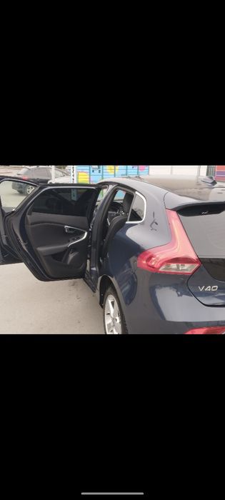 Volvo V40 2.0 D4 | Manuală | Proveniență Olanda