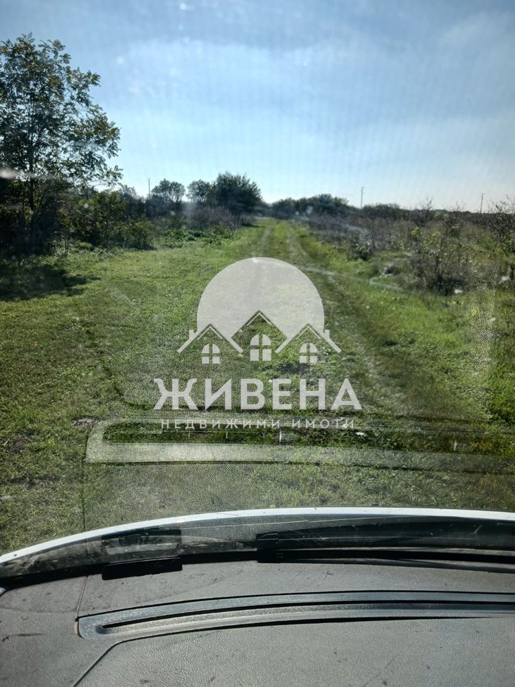Продавам парцел в с.Камен бряг, площ 2817 кв.м