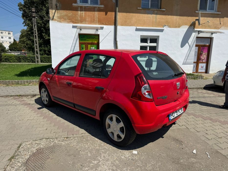 Vând Dacia Sandero 1.2  2009
