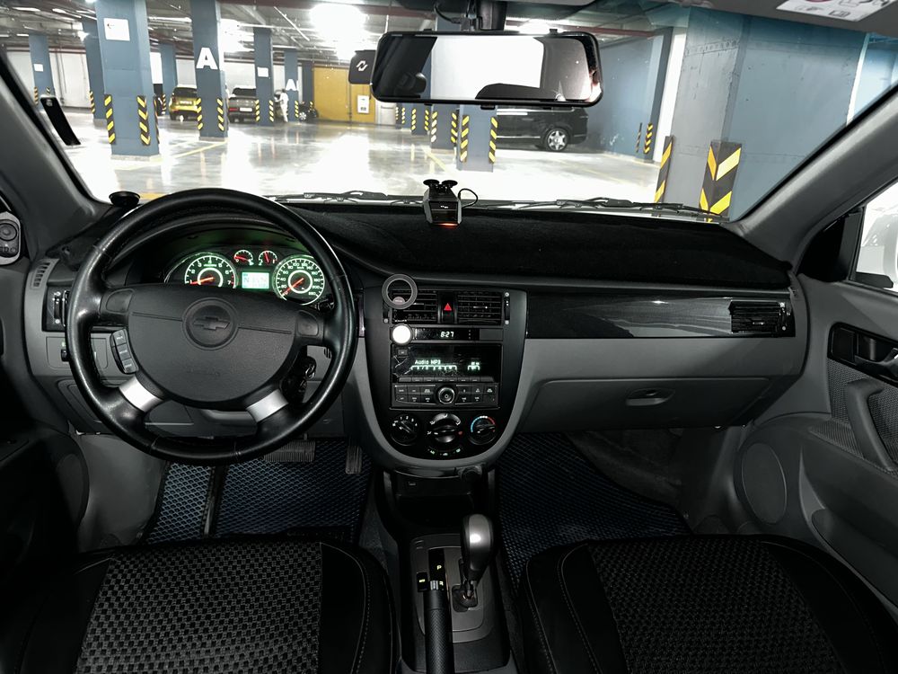 Продаётся Gentra автомат (без люк) 2024