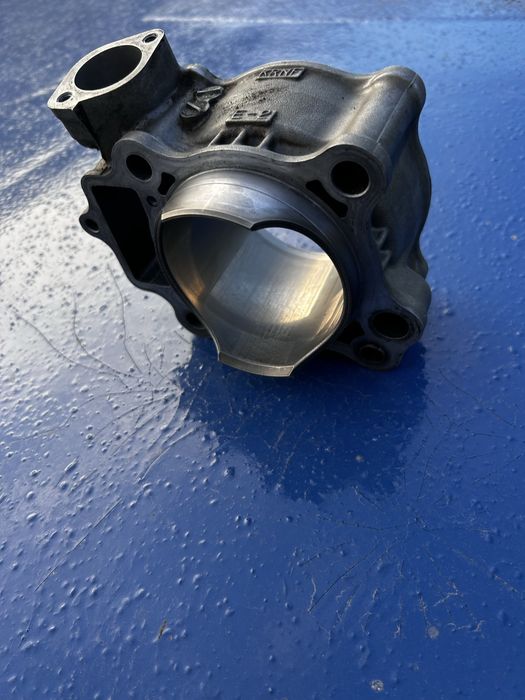 Цилиндър за Honda crf 250r 2009