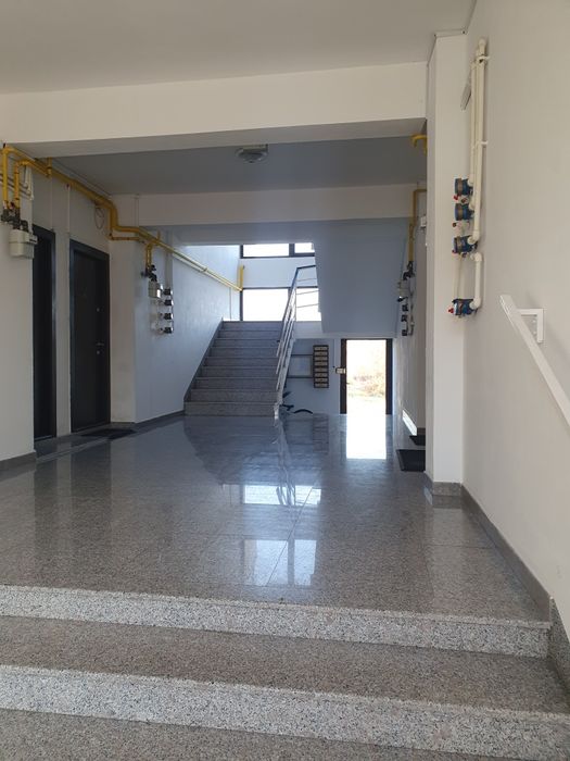 Inchiriez ap 2 camere utilat si mobilat complet!!