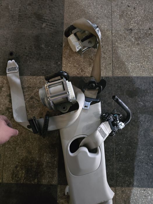 Centuri de siguranta  jaguar e pace