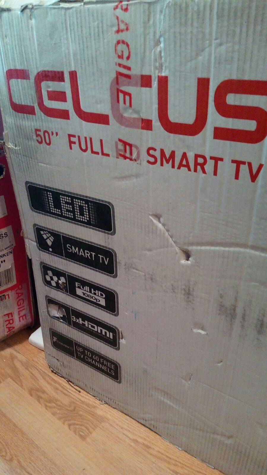 Tv Smart 124 cm pentru piese - display spart